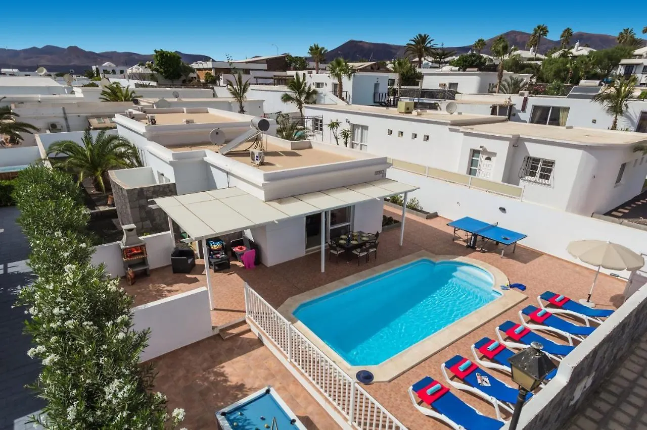 Villa Amapola Mar by Villa Plus Puerto del Carmen