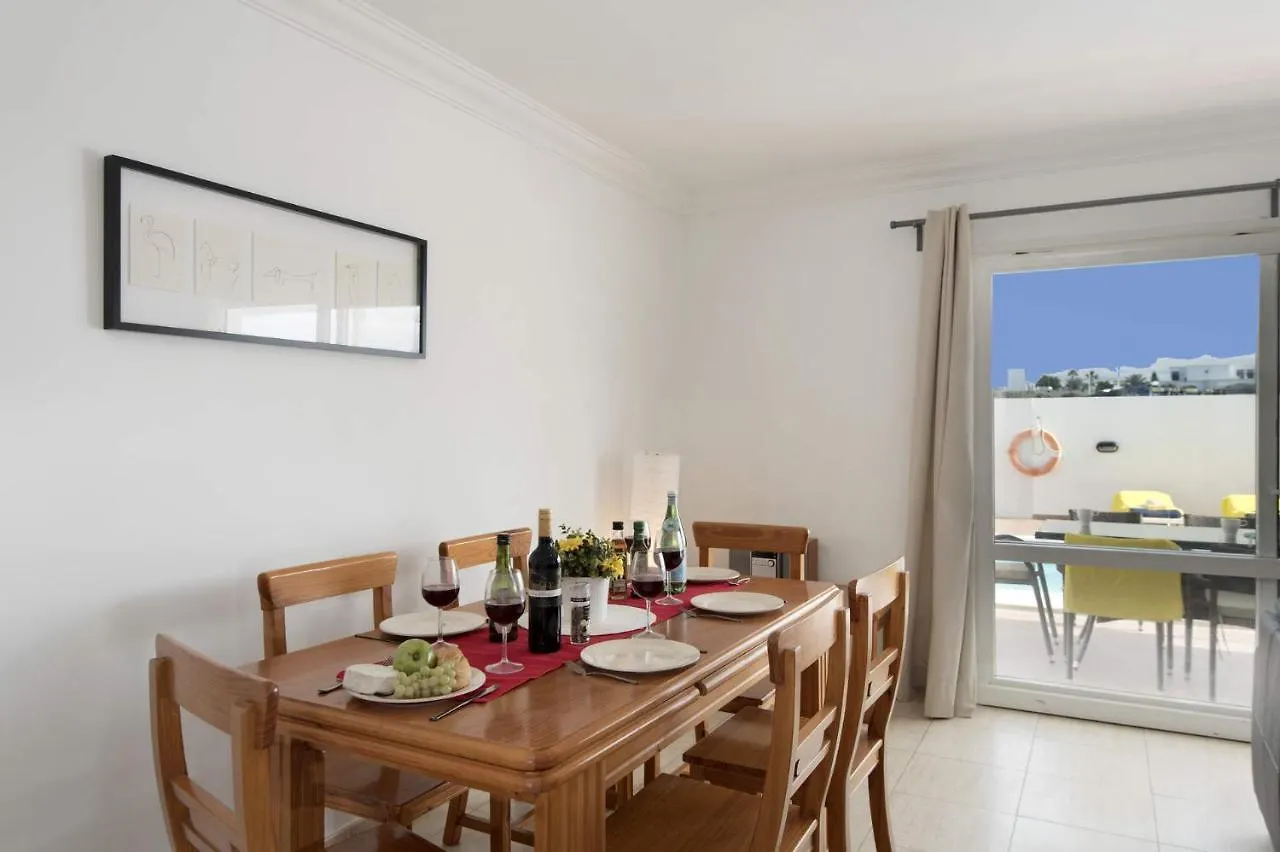 Villa Amapola Mar by Villa Plus Puerto del Carmen  España