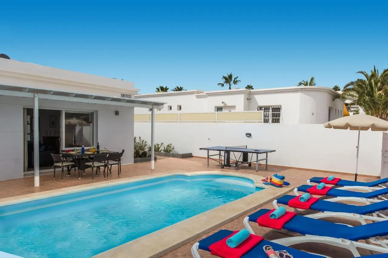 Villa Amapola Mar by Villa Plus Puerto del Carmen  España